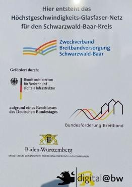 Werbeplakat des Zweckverbands Breitbandversorgung.
